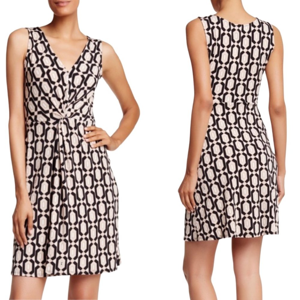 Leota Charlotte Twist Front Sleeveless Jersey Dress - Small